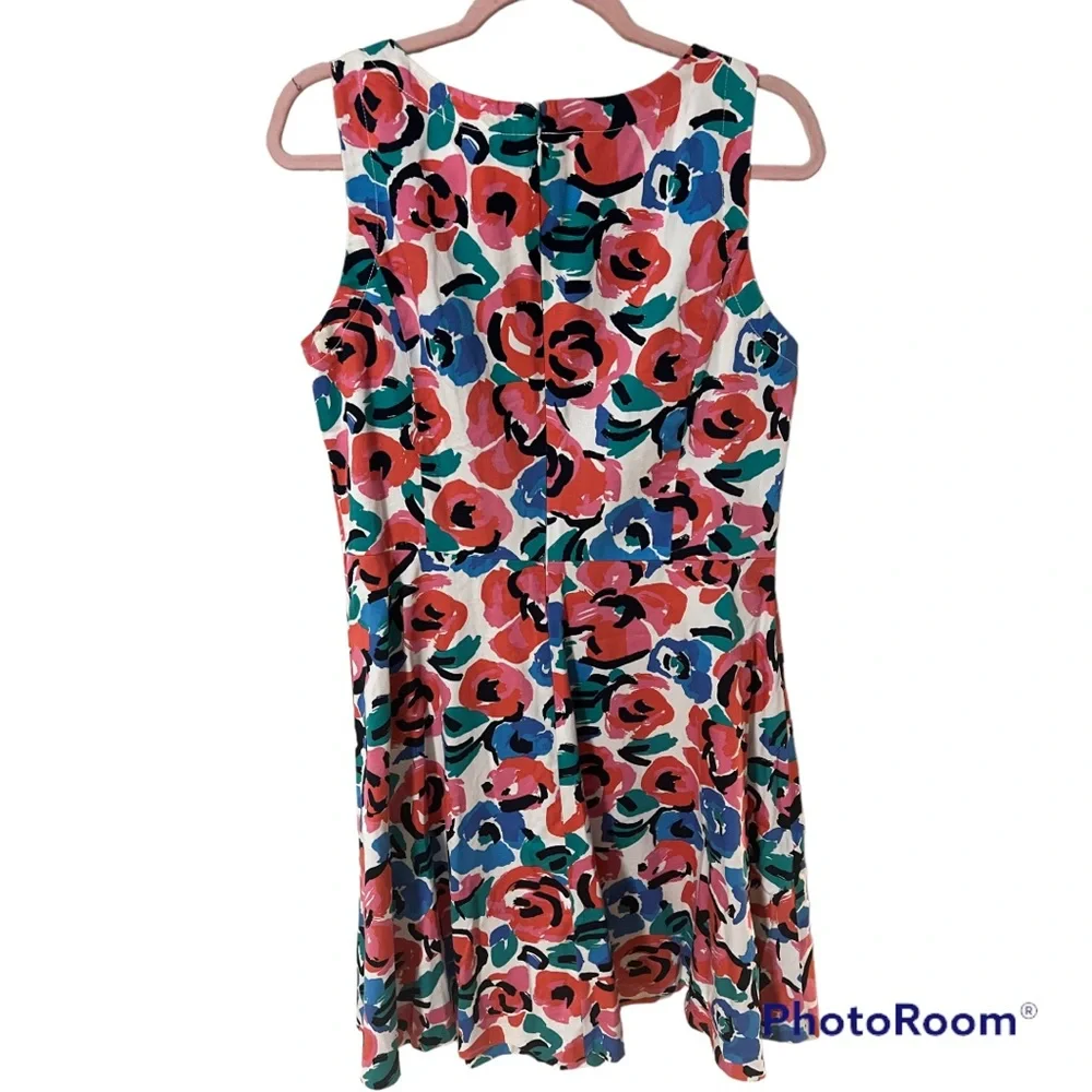 A beautiful floral dress by Tommy Hilfiger in size 12 - Picture 6 of 8